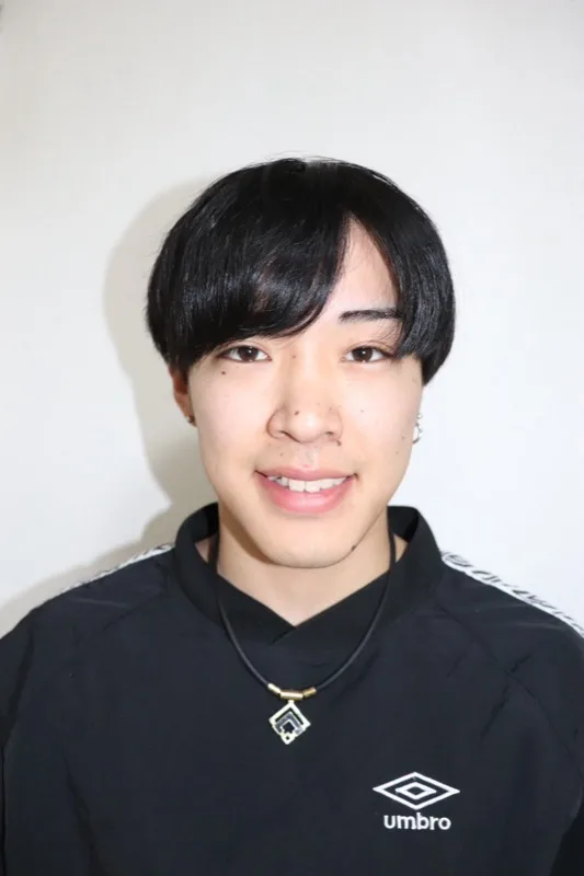 金塚 健